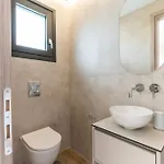 Lacha Villa *
