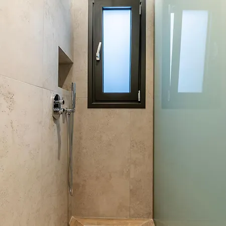 Lacha * Κως Πόλη